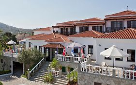 Διόνυσος